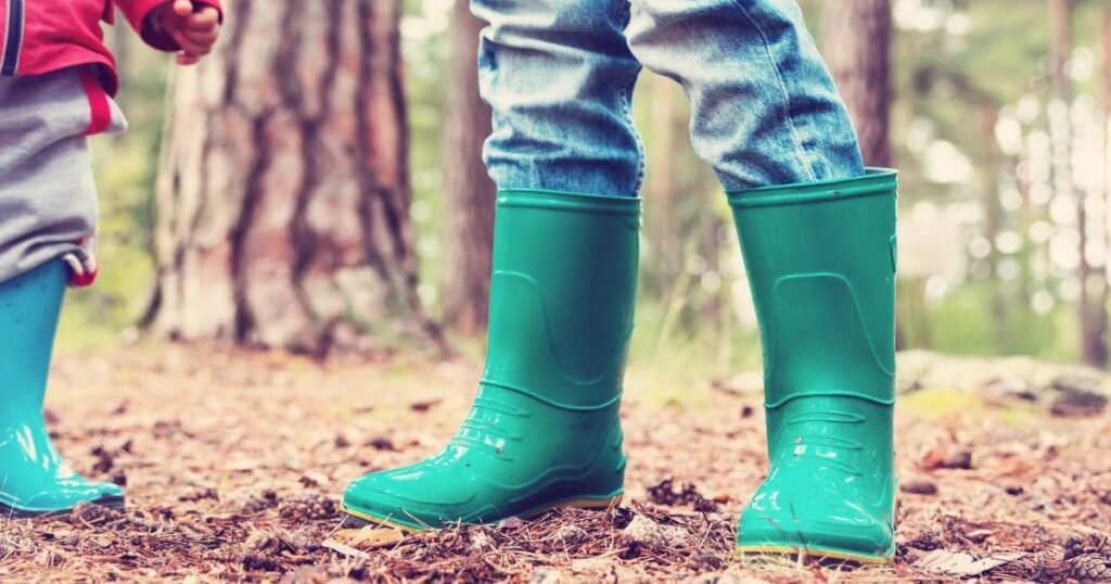 Tightly fitting Green Rubber Boots