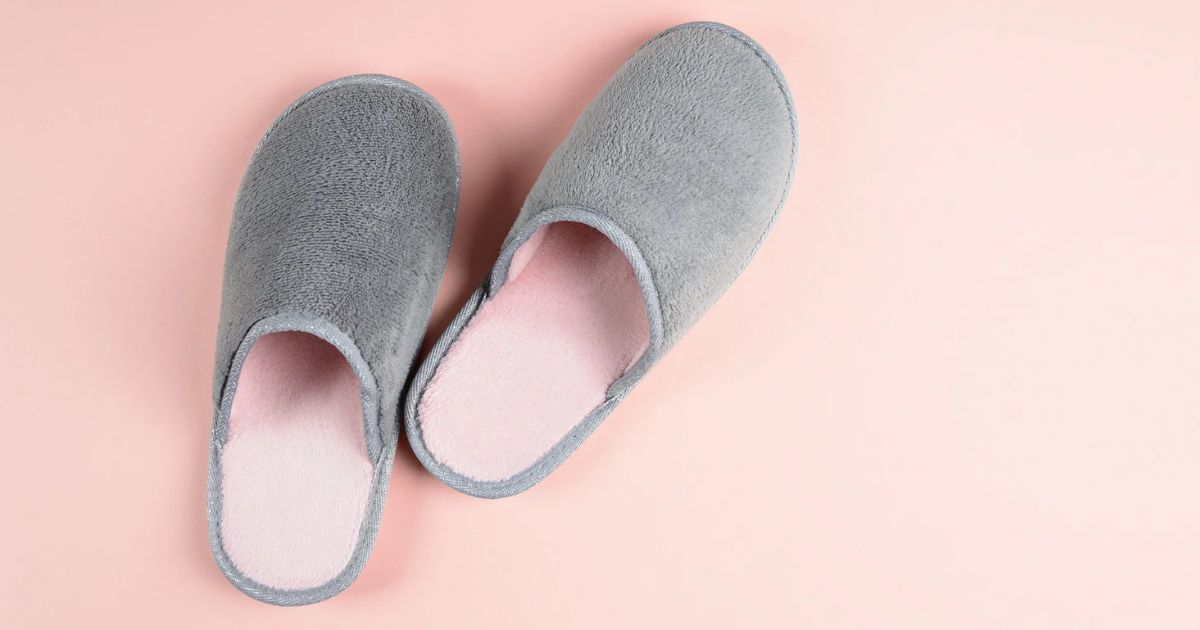 How Long Do House Slippers Last? 5 Simple Care Tips