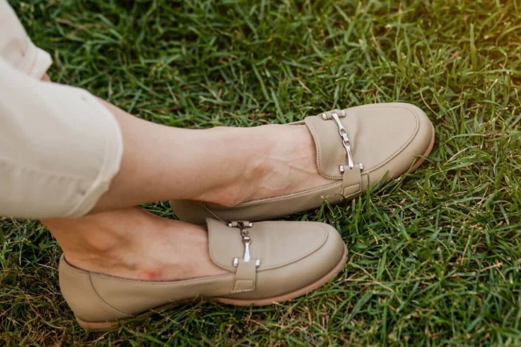 Stop loose loafers in their tracks